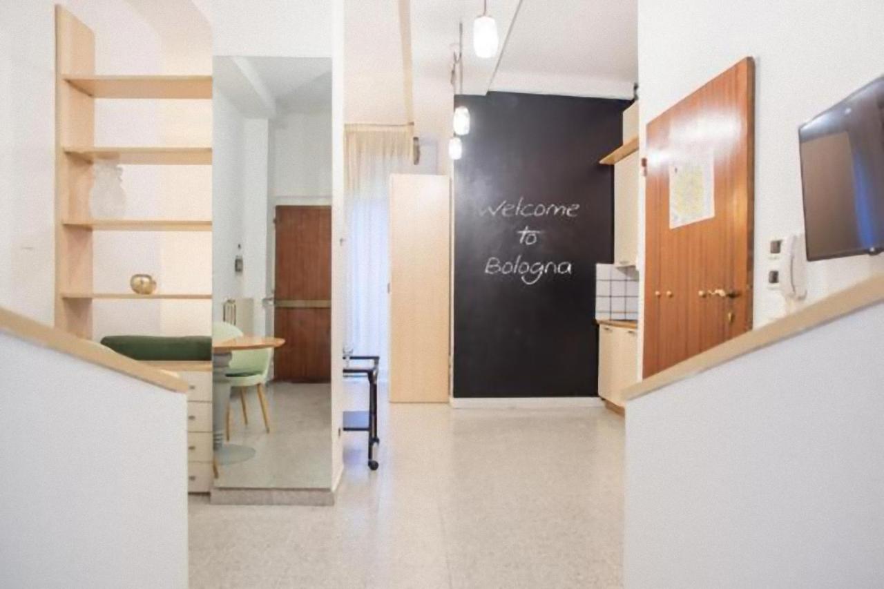 Apartment Tourist House - Fringe - Self Check-in Bologna