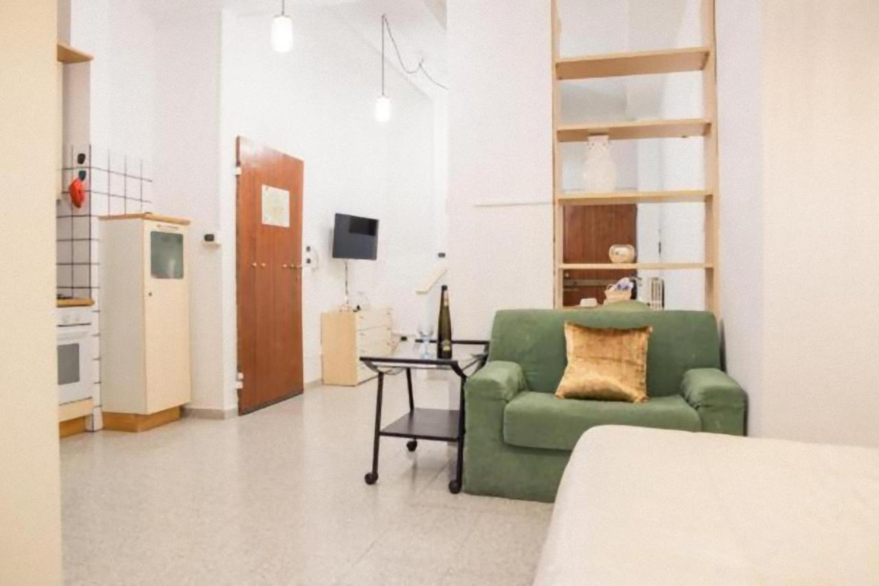 Tourist House - Fringe - Self Check-in Apartment *