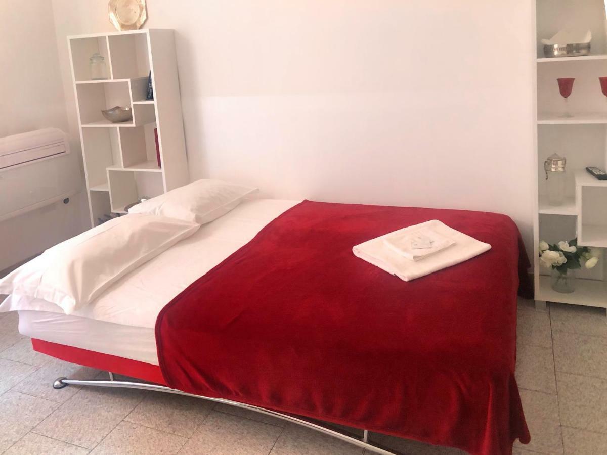 Tourist House - Fringe - Self Check-in Apartment Bologna